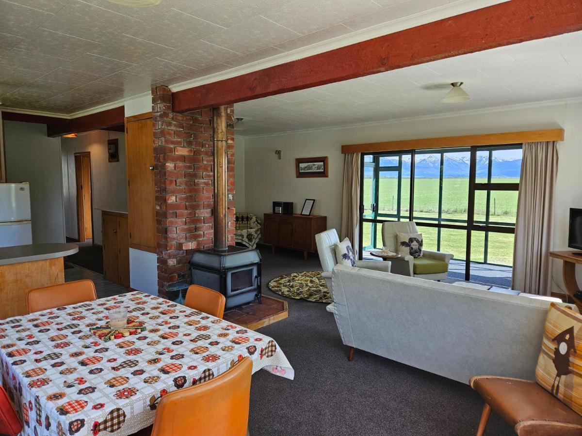 The House Villa Twizel Bagian luar foto